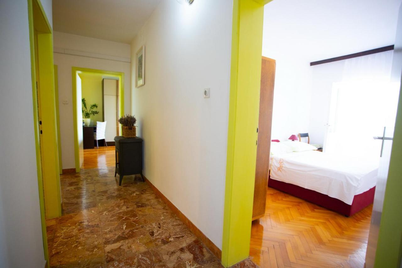 Apartment Nola Подгора Екстериор снимка