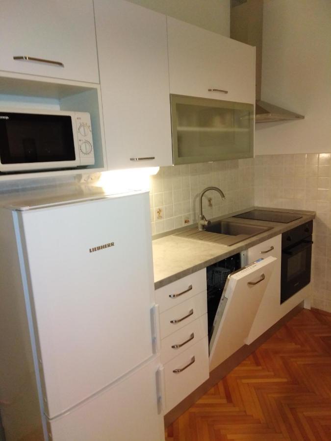 Apartment Nola Подгора Екстериор снимка