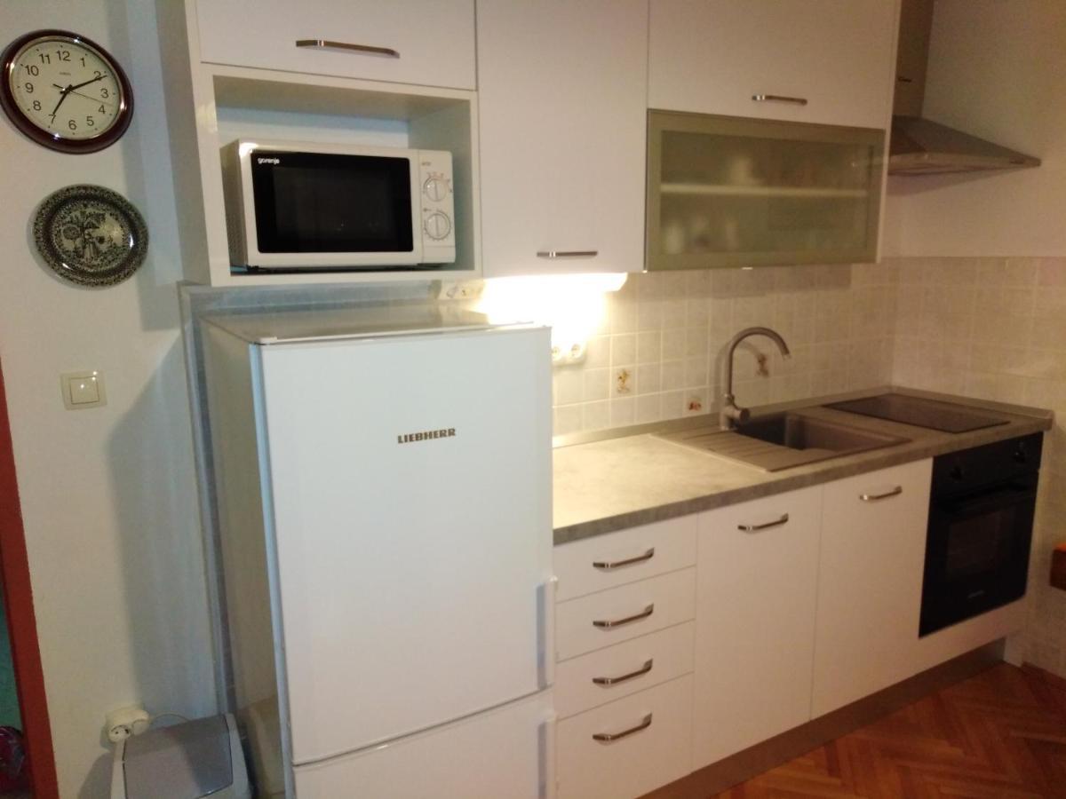 Apartment Nola Подгора Екстериор снимка