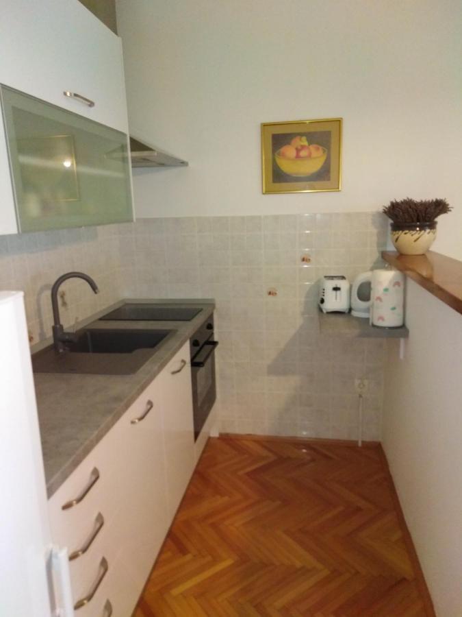 Apartment Nola Подгора Екстериор снимка