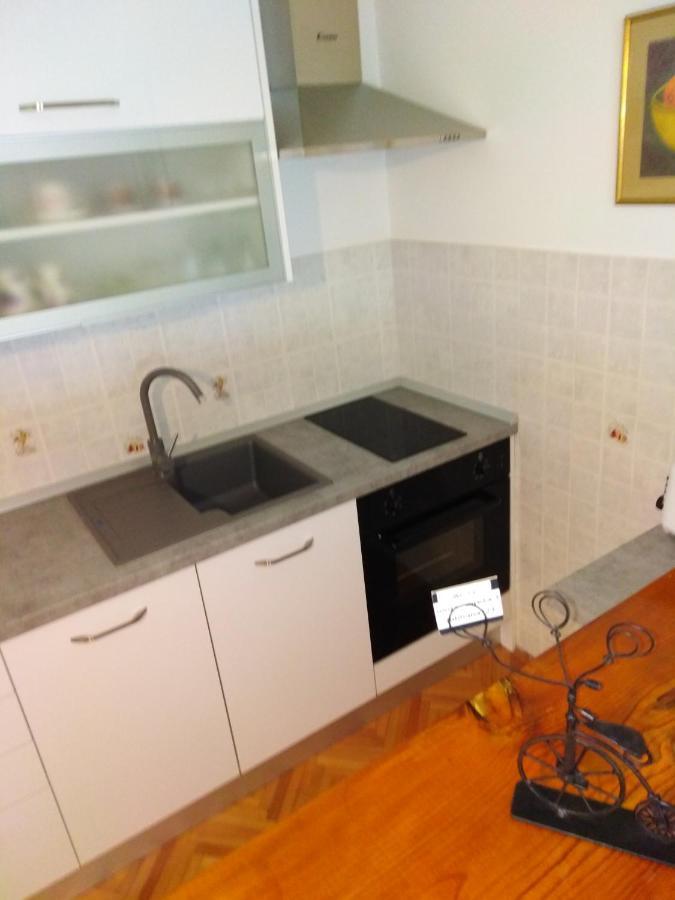 Apartment Nola Подгора Екстериор снимка