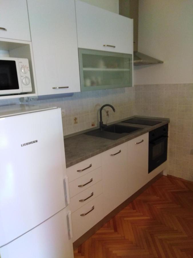 Apartment Nola Подгора Екстериор снимка
