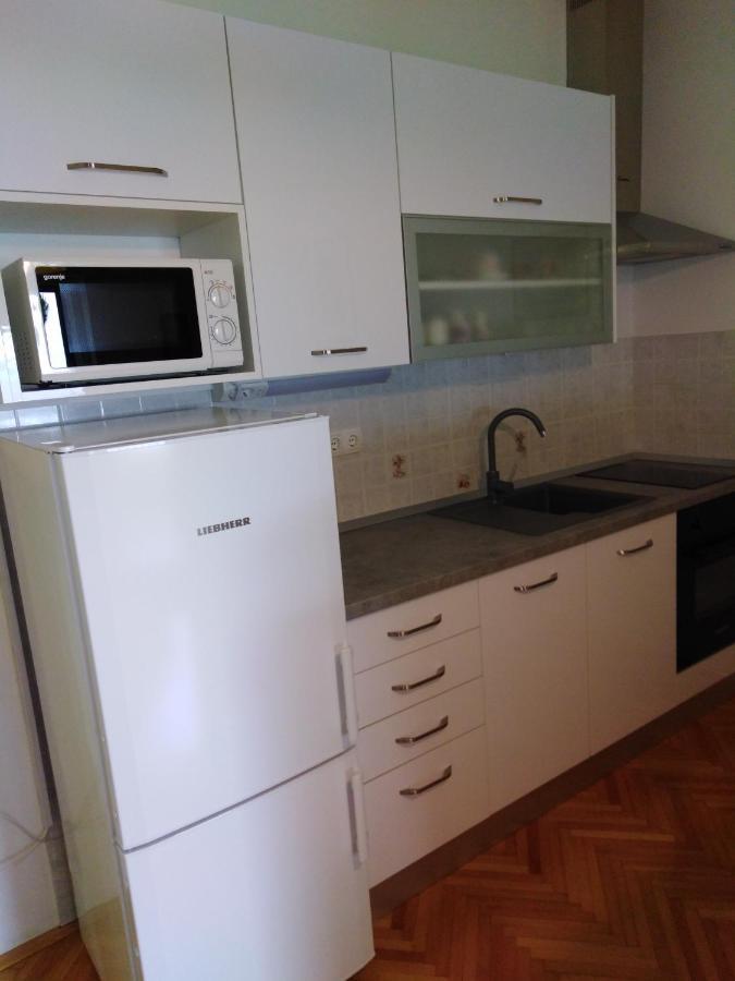 Apartment Nola Подгора Екстериор снимка