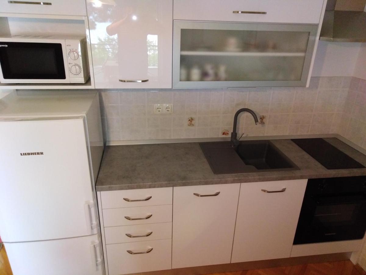 Apartment Nola Подгора Екстериор снимка
