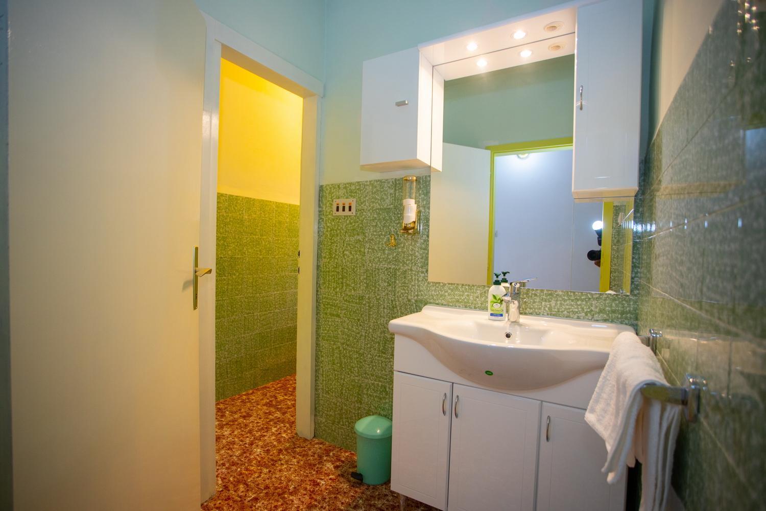 Apartment Nola Подгора Стая снимка